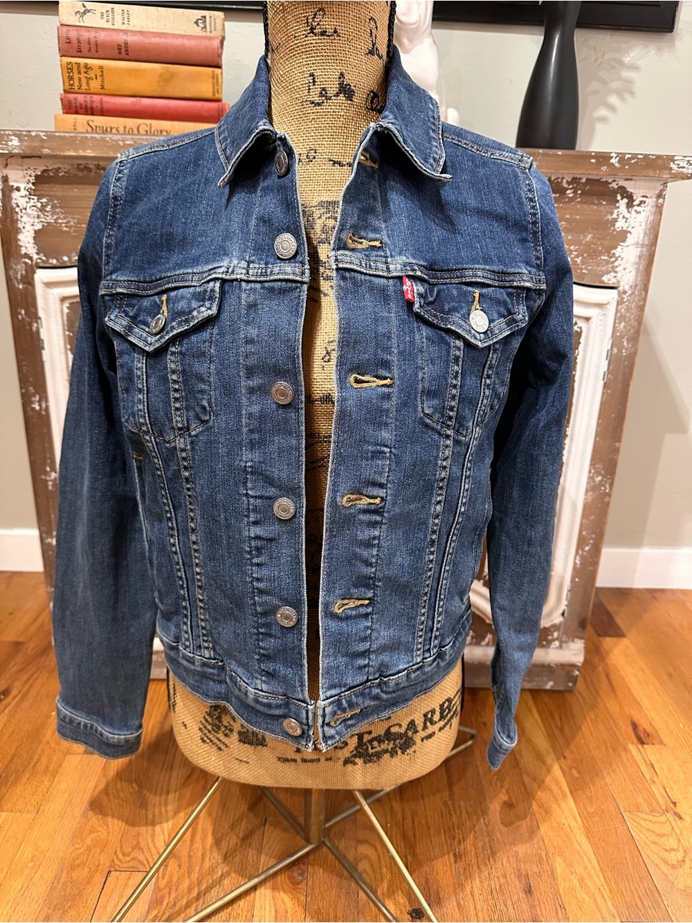 Ladies Small Levi Jean Jacket